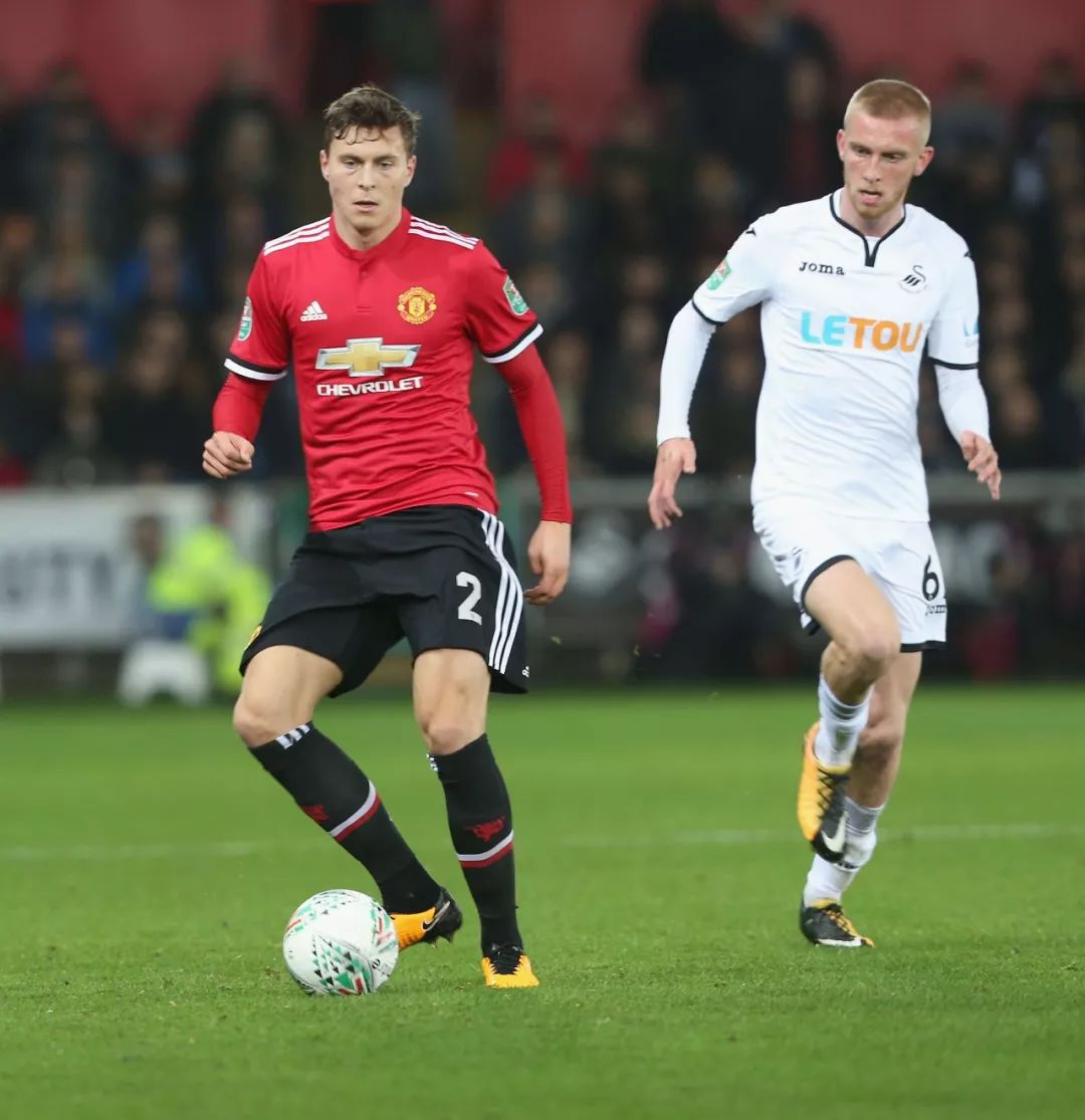 坚韧不拔的 坚韧不拔的