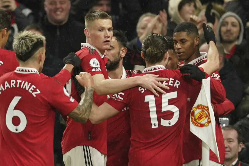 与那不勒斯 与那不勒斯