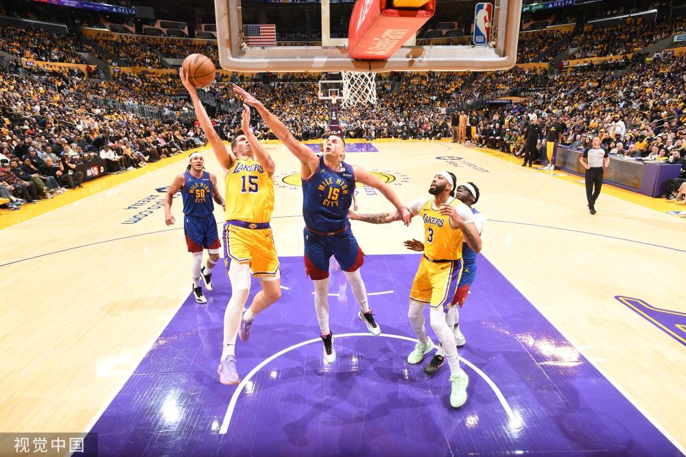 与此同时 与此同时