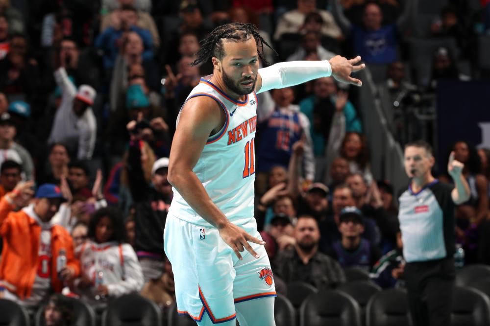 尽管他在球 尽管他在球