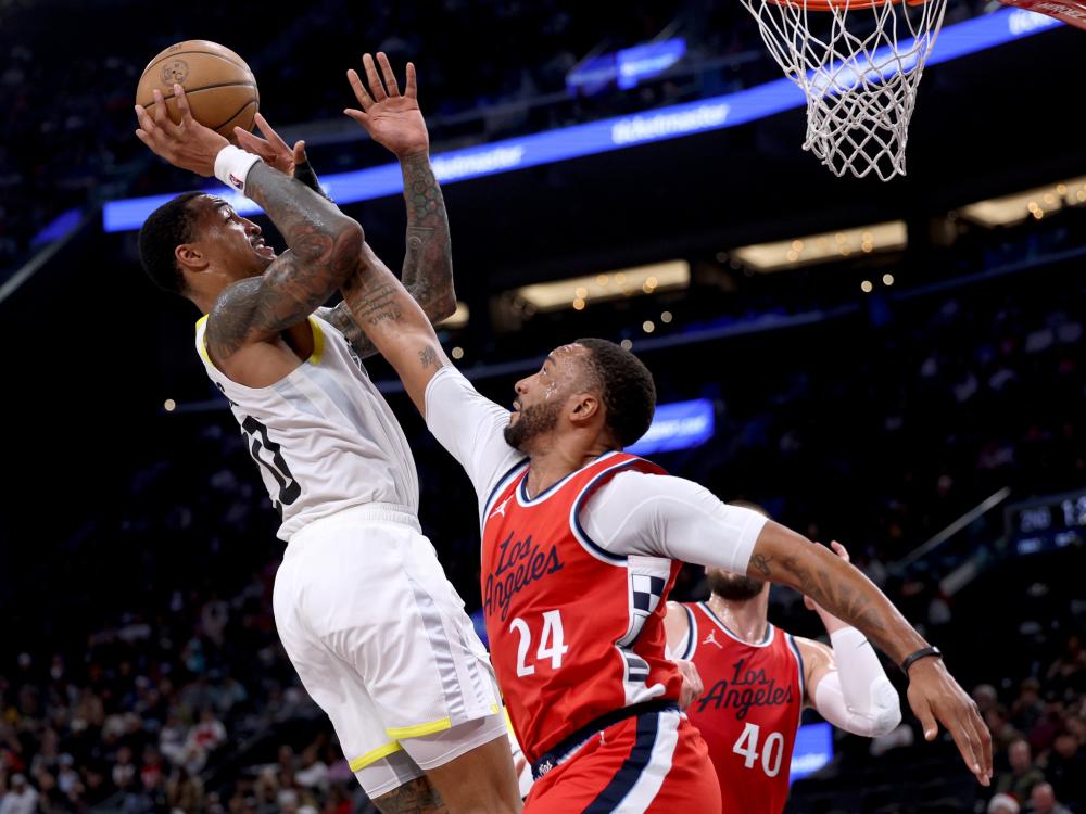 门AC米兰 门AC米兰